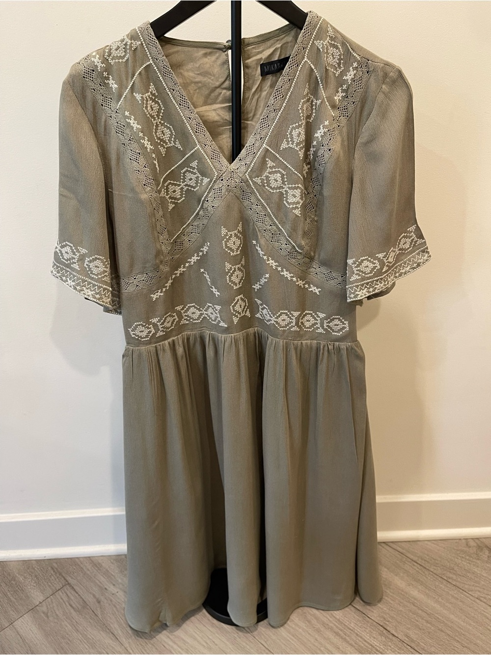 Mikarose Olive Green Embroidered V-Neck Dress Size L